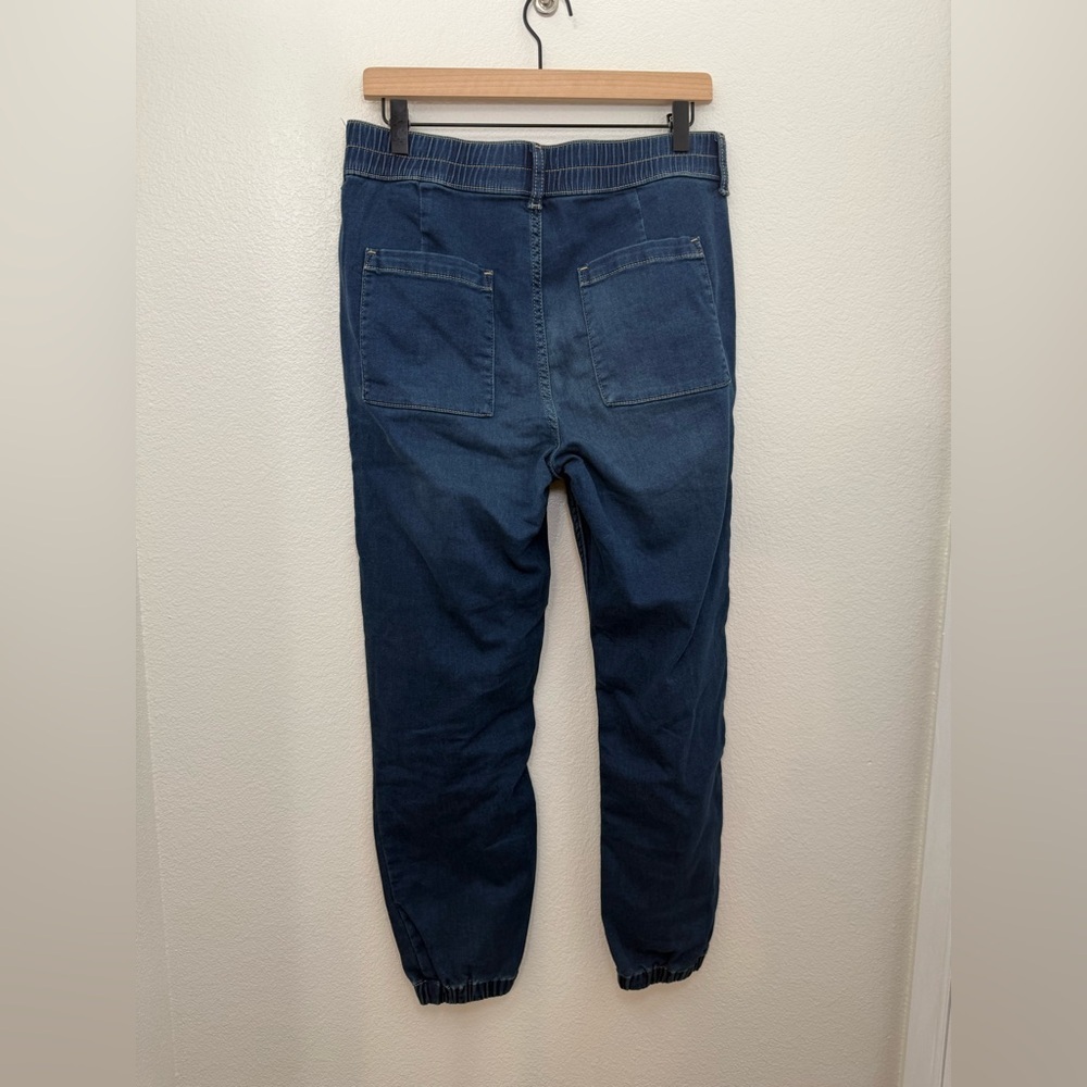 NWT GAP High Rise Denim Girlfriend Utility Joggers Small - Picture 7 of 14